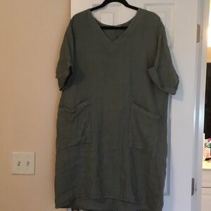 Green V-Neck Linen Dress